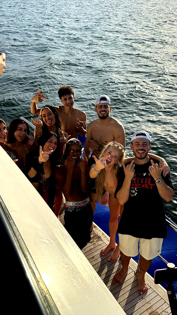 camilla_classy image ~ Altpins