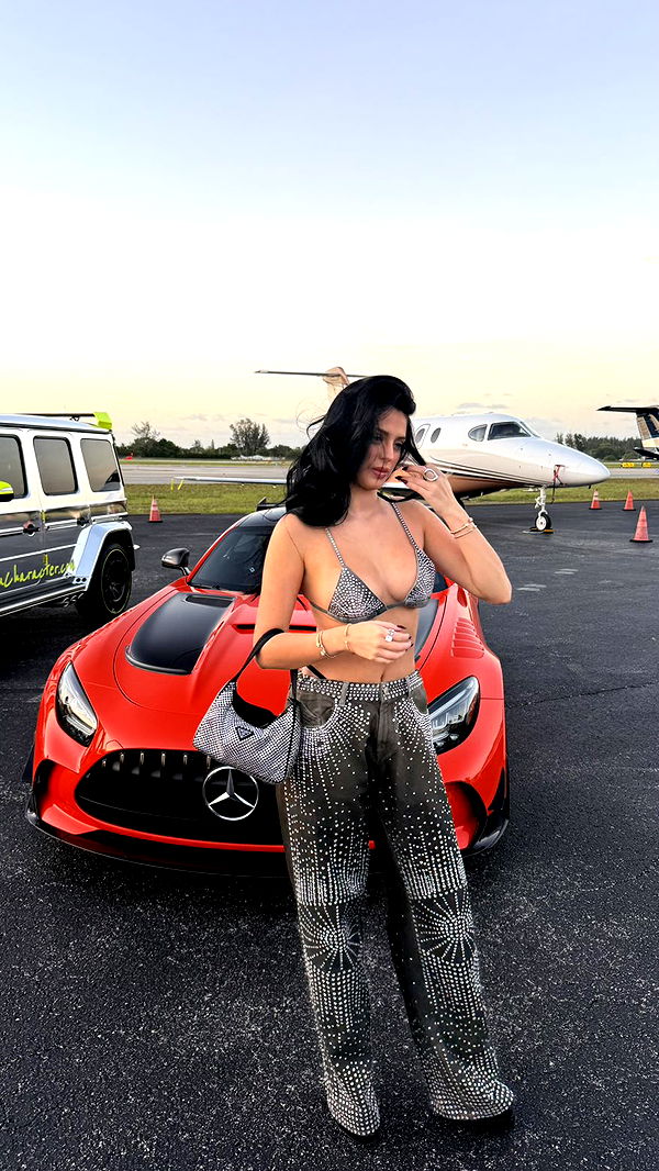 camilla_classy image ~ Altpins