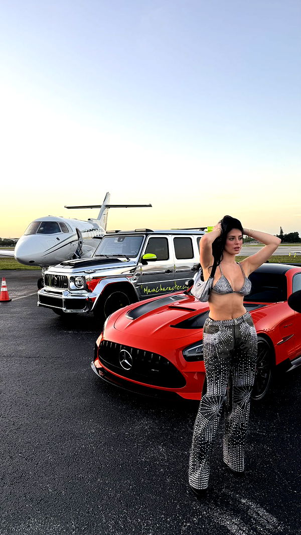 camilla_classy image ~ Altpins