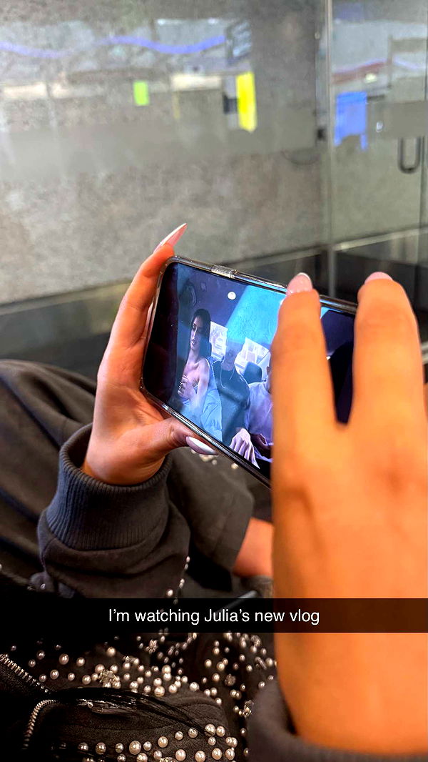 camilla_classy image ~ Altpins