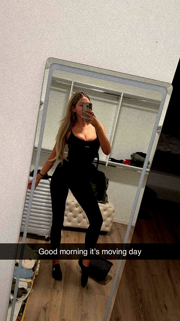 carlyhartxx snapchat image archive image