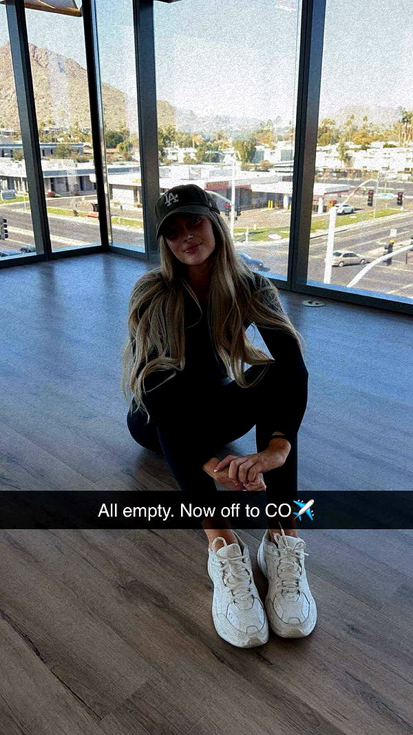carlyhartxx snapchat image archive image