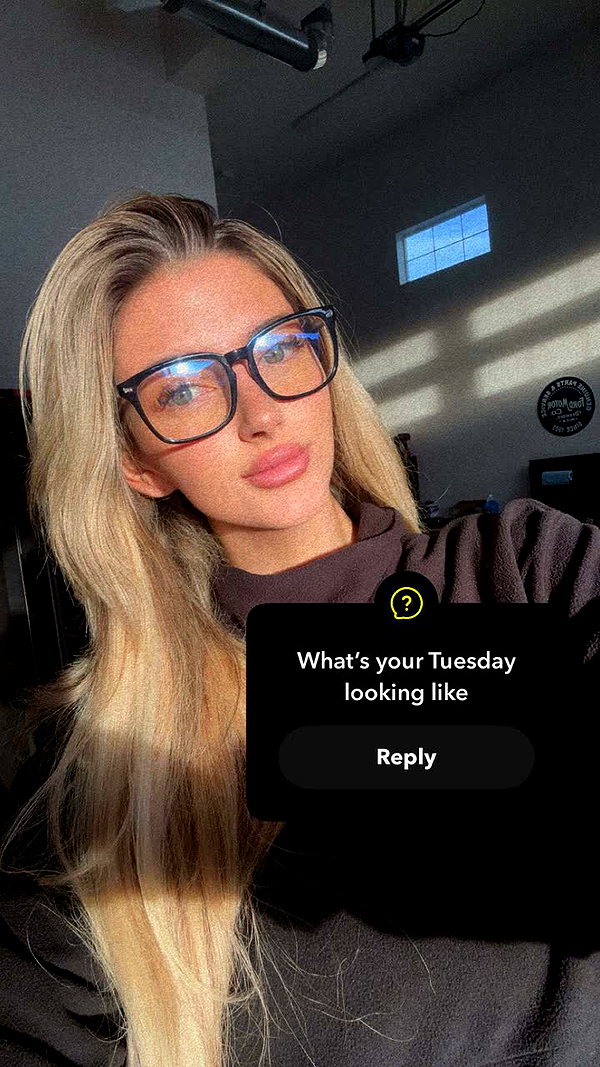 carlyhartxx snapchat image archive image