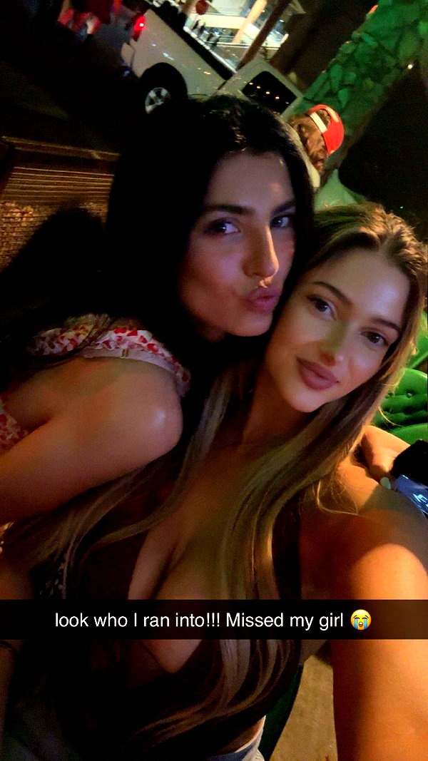 carlyhartxx snapchat image archive image