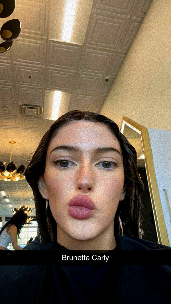 carlyhartxx snapchat image archive image