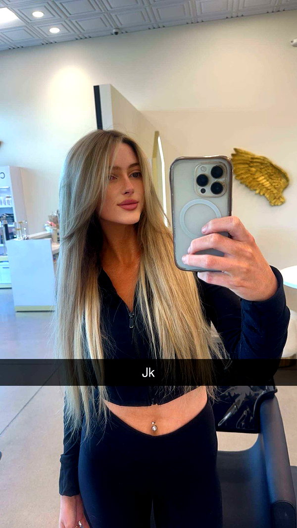 carlyhartxx snapchat image archive image