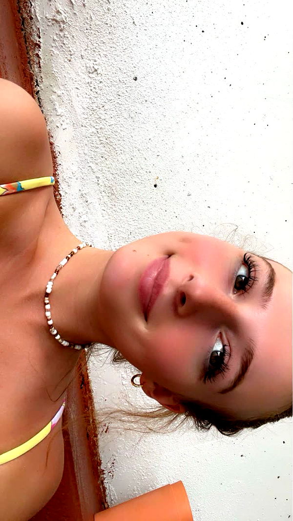 carmmieecat image ~ Altpins