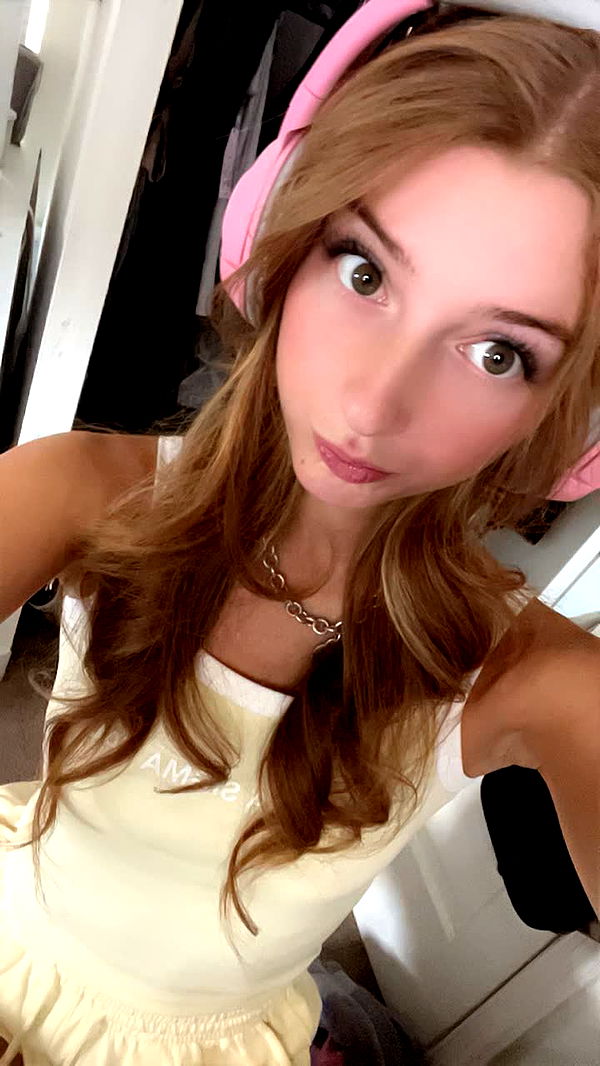 carmmieecat image ~ Altpins