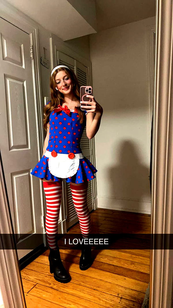 carmmieecat image ~ Altpins