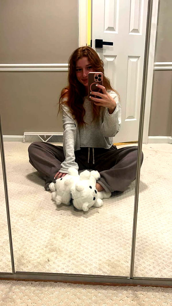 carmmieecat image ~ Altpins