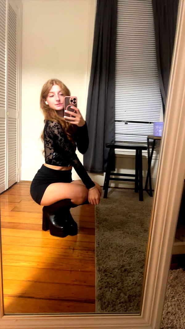 carmmieecat image ~ Altpins