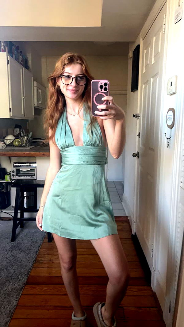 carmmieecat image ~ Altpins