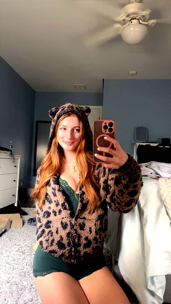 carmmieecat image ~ Altpins