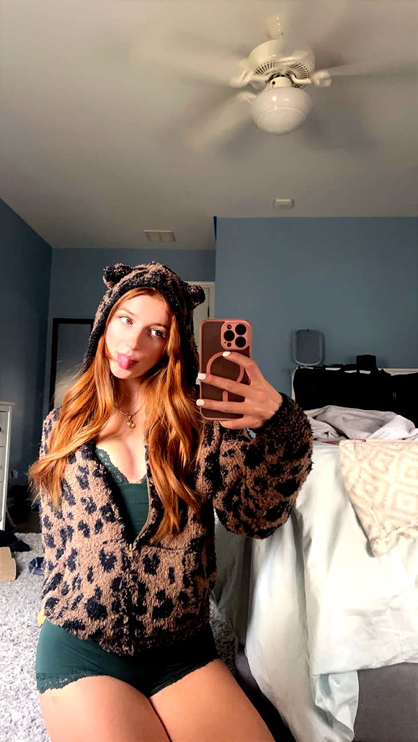 carmmieecat image ~ Altpins