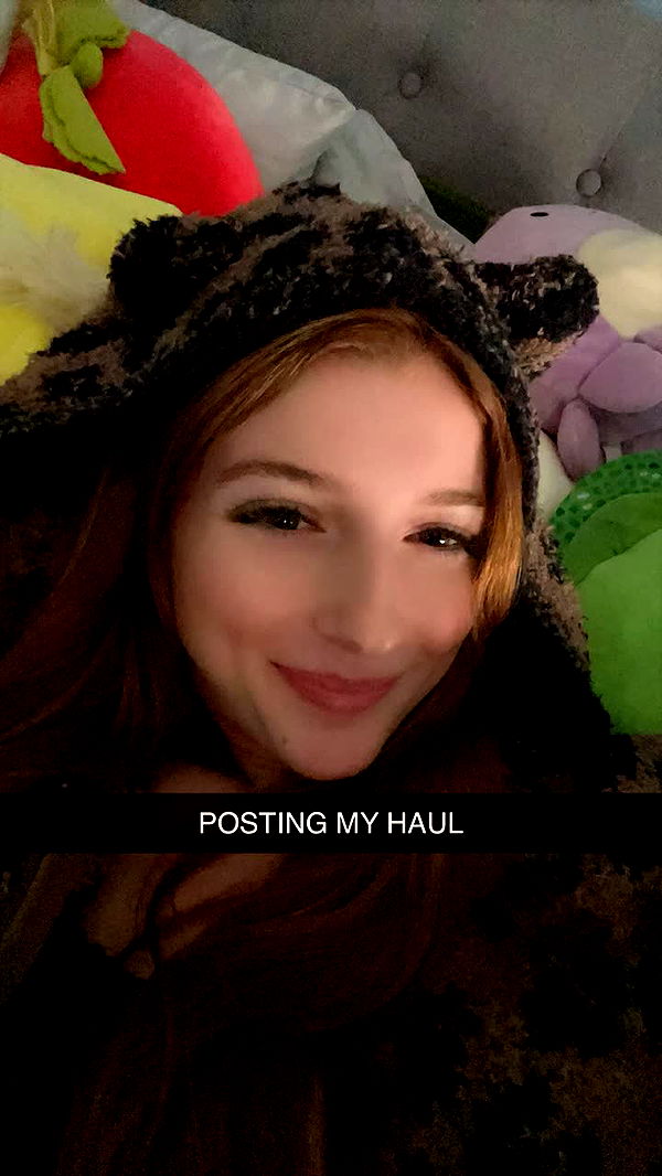 carmmieecat image ~ Altpins