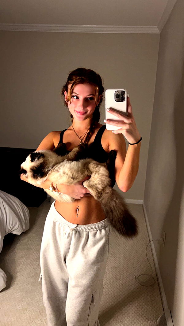 carmmieecat image ~ Altpins