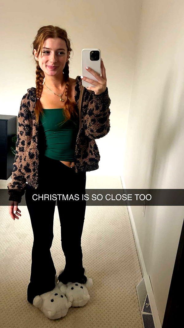 carmmieecat image ~ Altpins