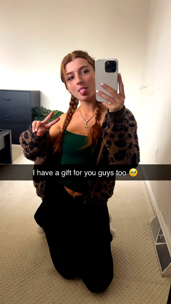 carmmieecat image ~ Altpins