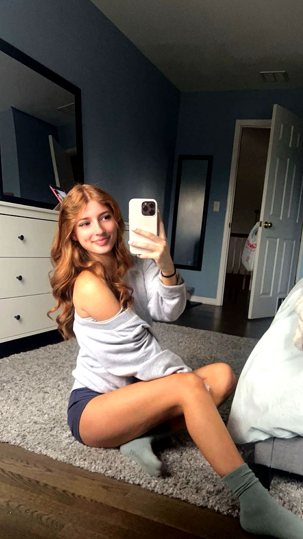 carmmieecat image ~ Altpins