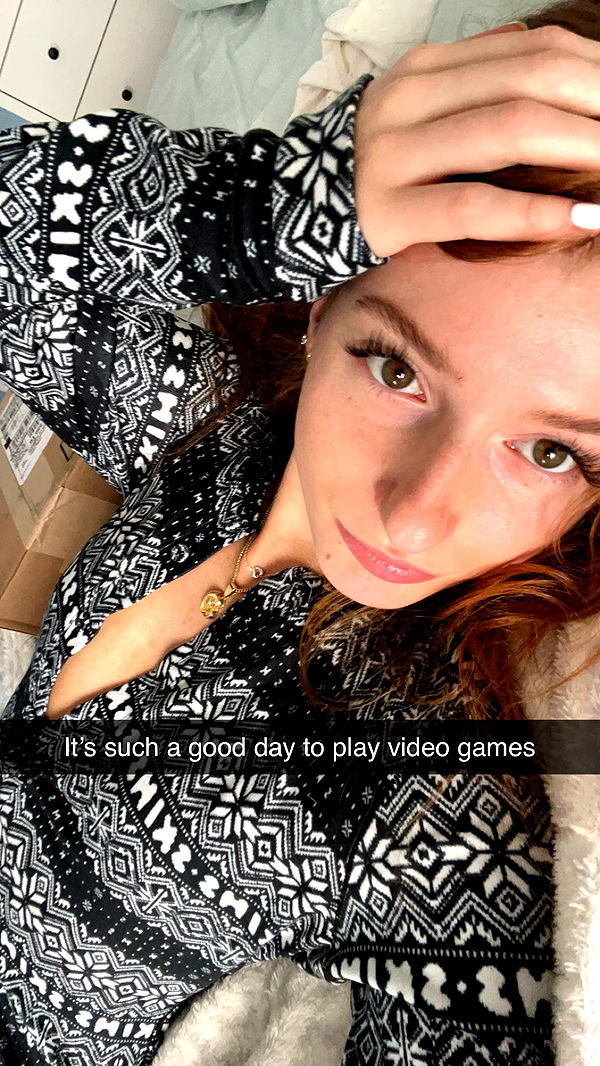 carmmieecat image ~ Altpins