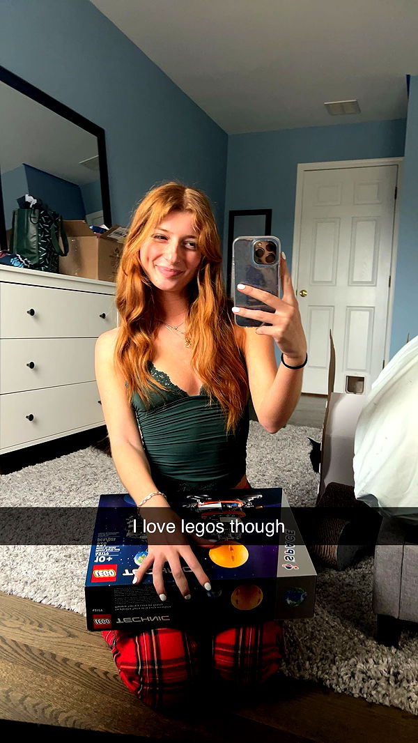 carmmieecat image ~ Altpins