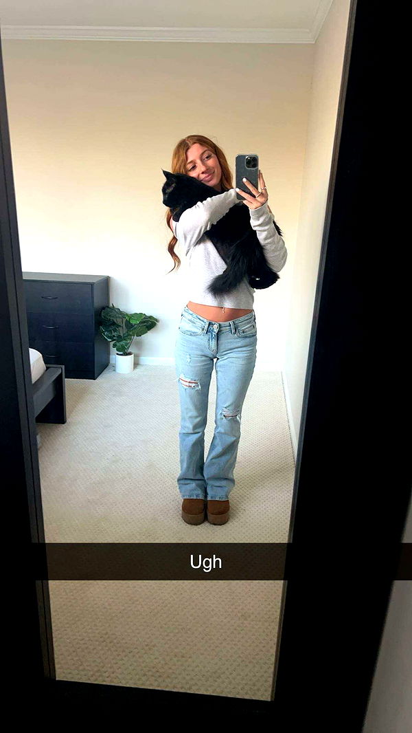 carmmieecat image ~ Altpins