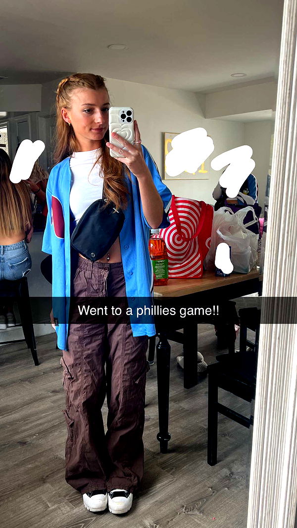 carmmieecat image ~ Altpins