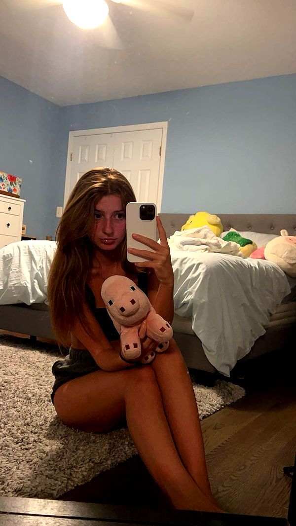 carmmieecat image ~ Altpins