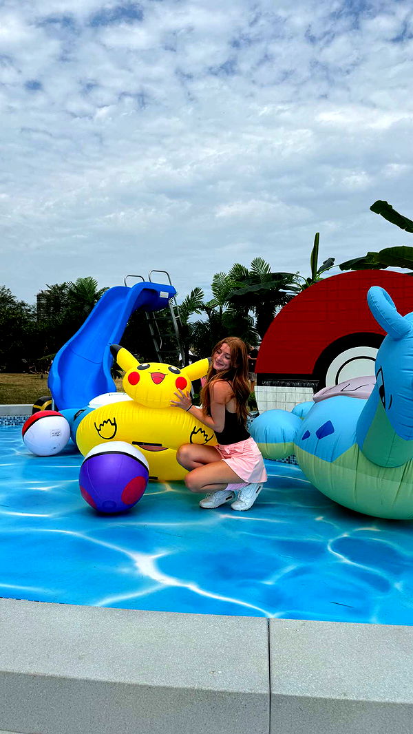 carmmieecat image ~ Altpins