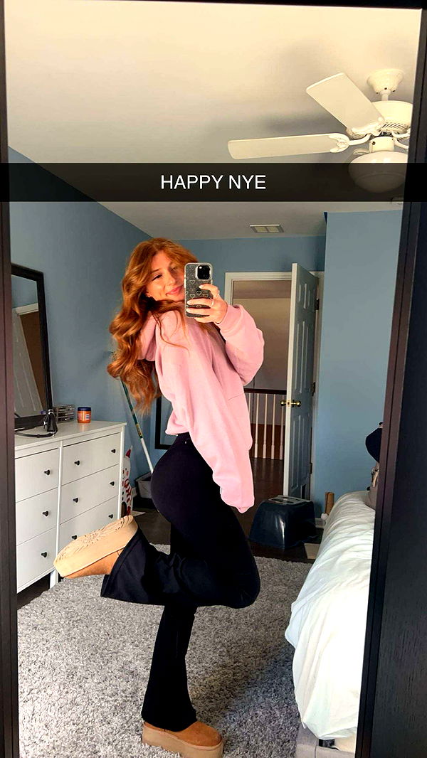 carmmieecat image ~ Altpins