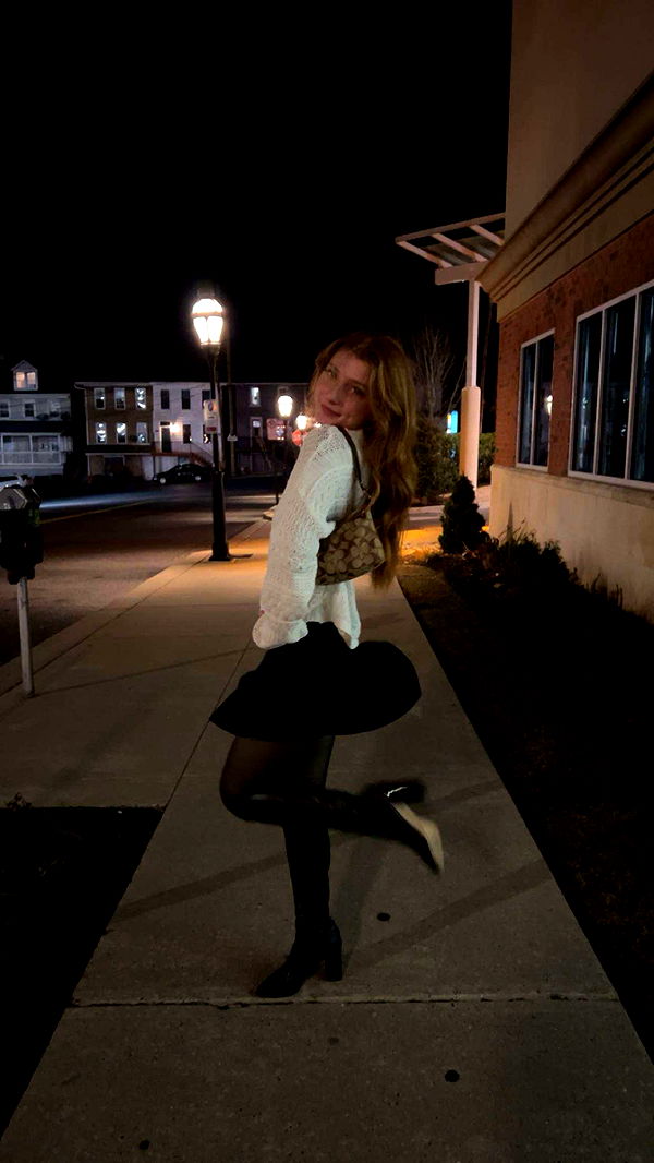 carmmieecat image ~ Altpins