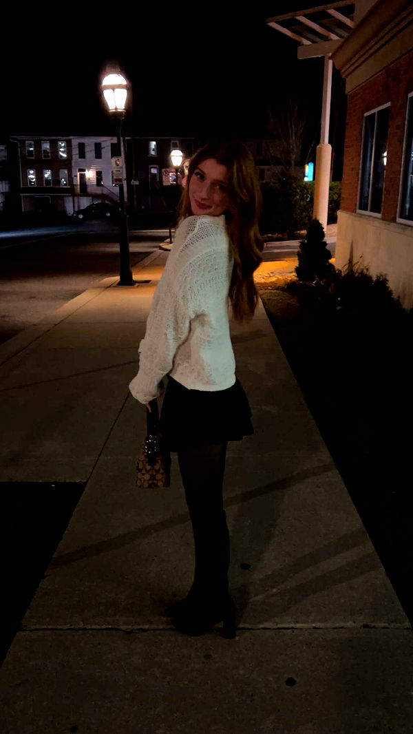 carmmieecat image ~ Altpins