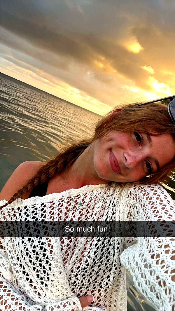 carmmieecat image ~ Altpins