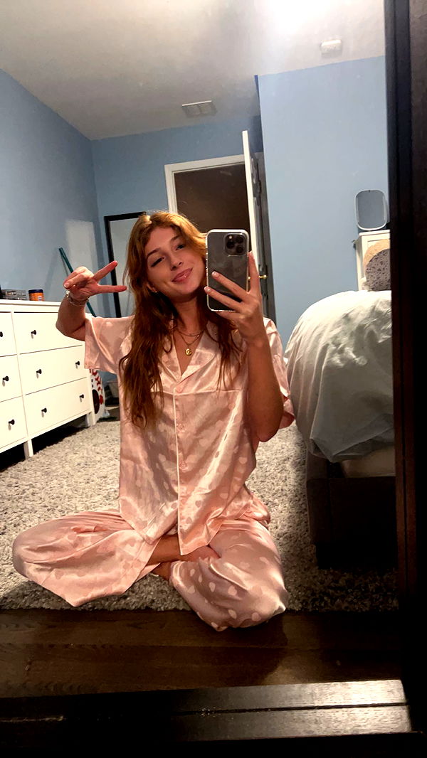 carmmieecat image ~ Altpins