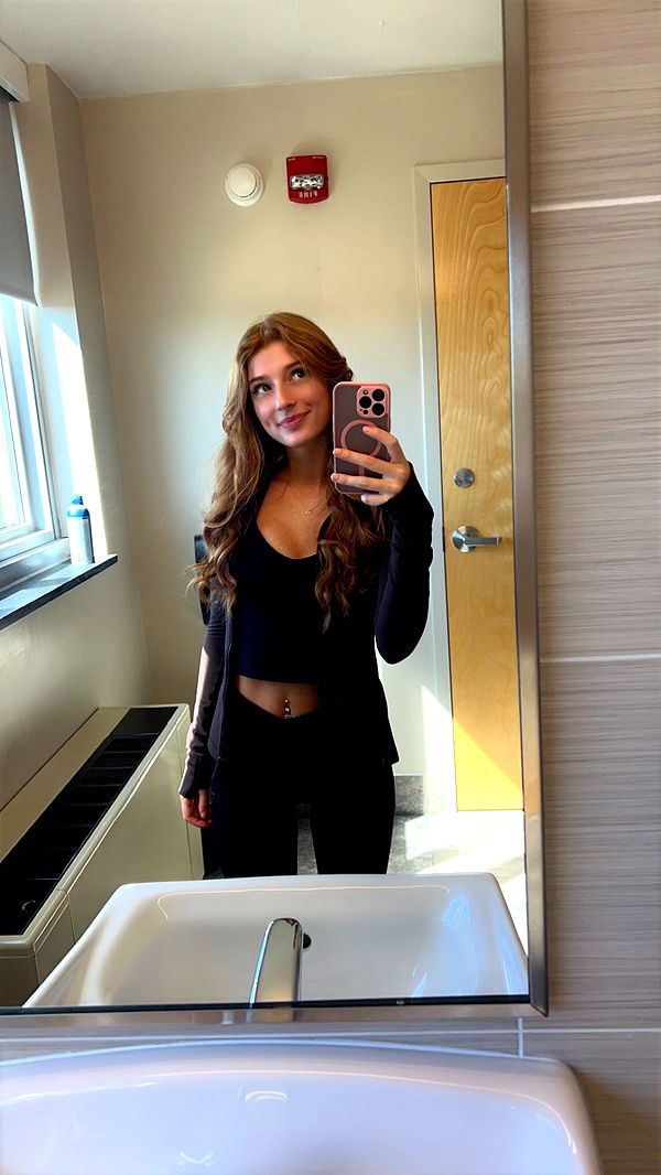 carmmieecat image ~ Altpins