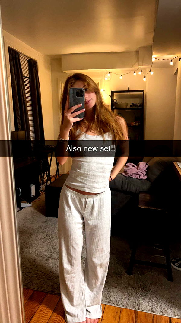 carmmieecat image ~ Altpins