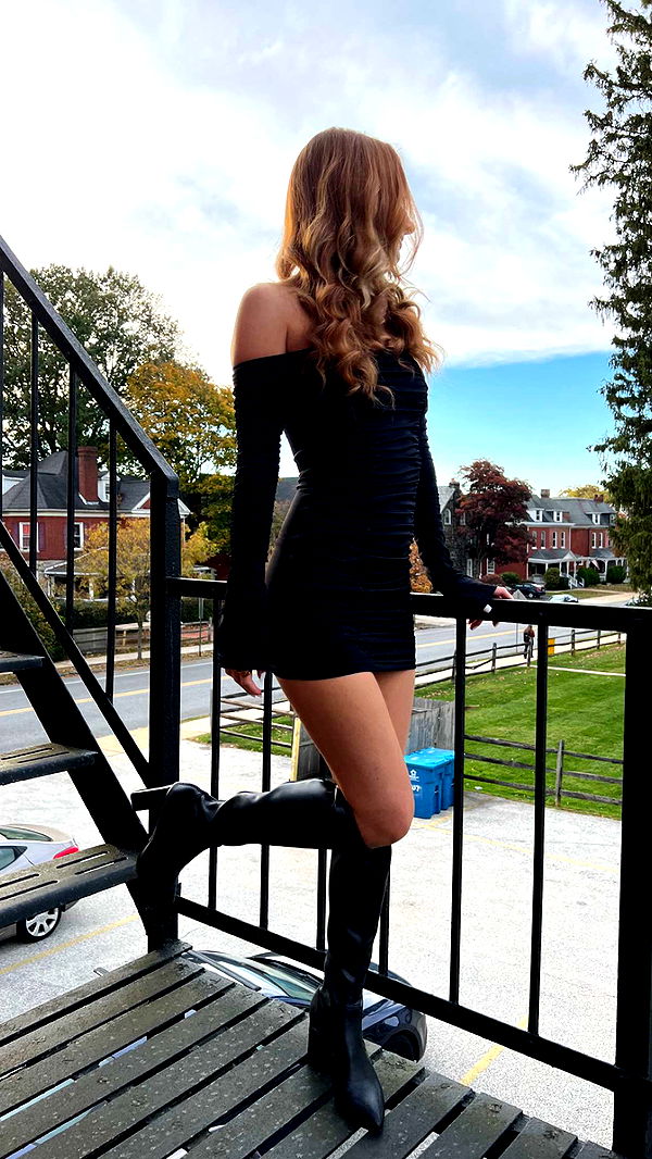 carmmieecat image ~ Altpins