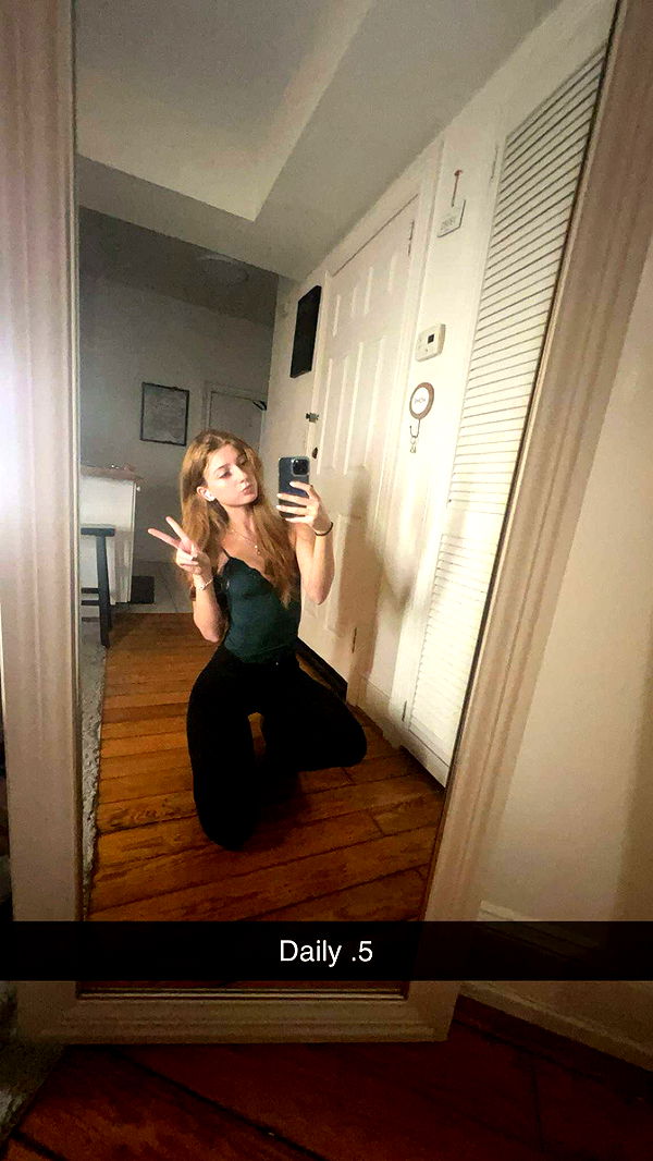 carmmieecat image ~ Altpins