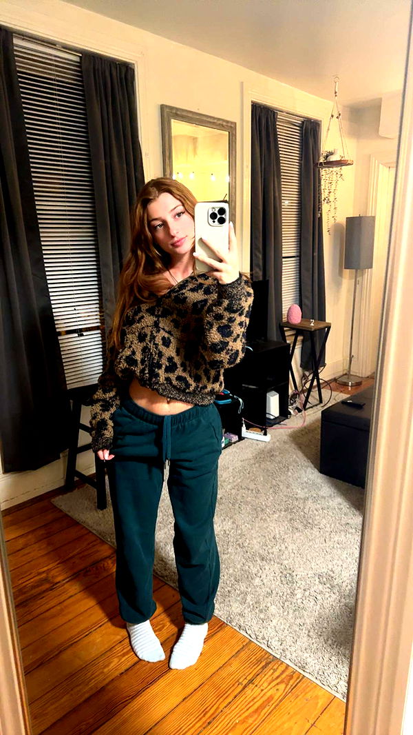 carmmieecat image ~ Altpins