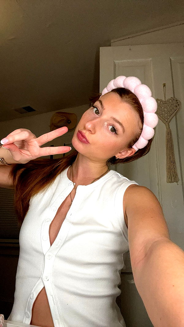 carmmieecat image ~ Altpins