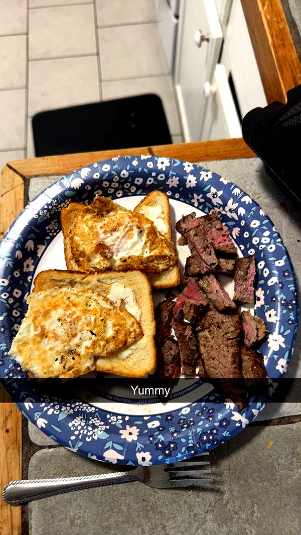 carmmieecat image ~ Altpins