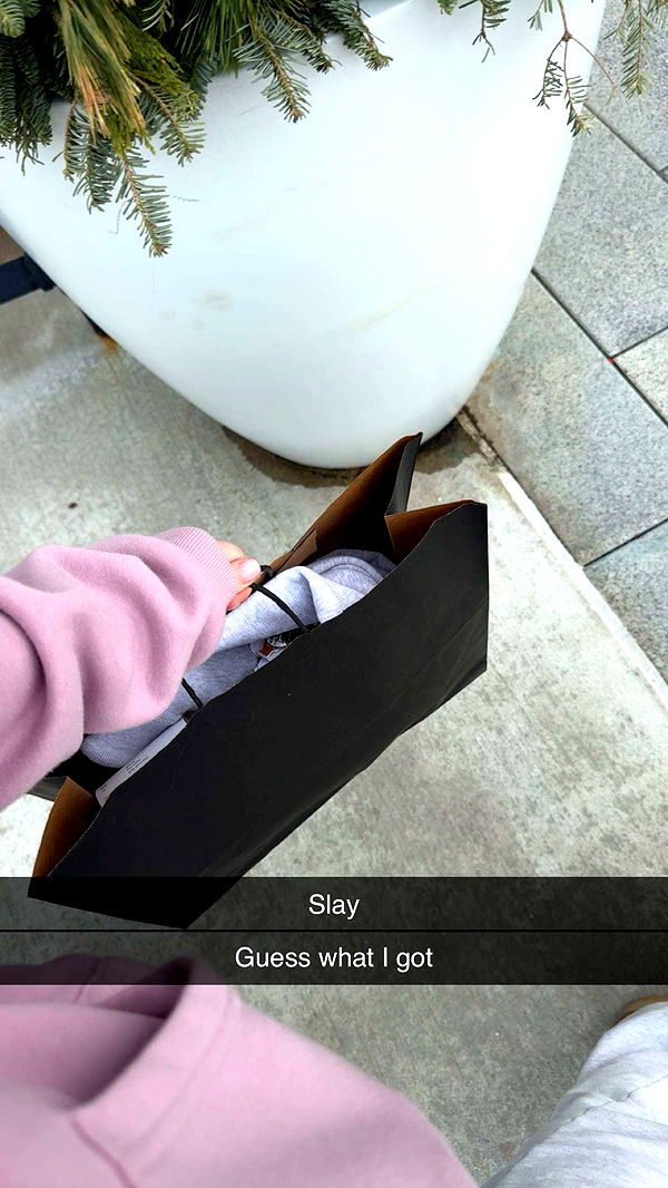 carmmieecat image ~ Altpins