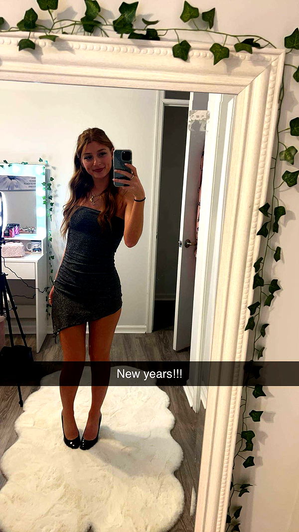 carmmieecat image ~ Altpins