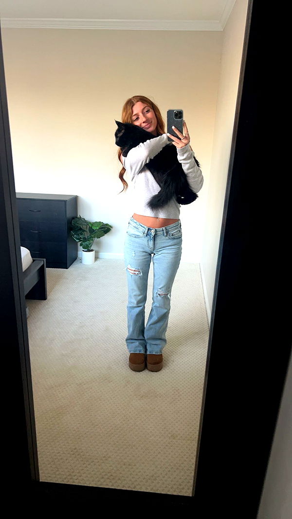 carmmieecat image ~ Altpins