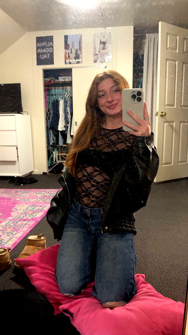 carmmieecat image ~ Altpins