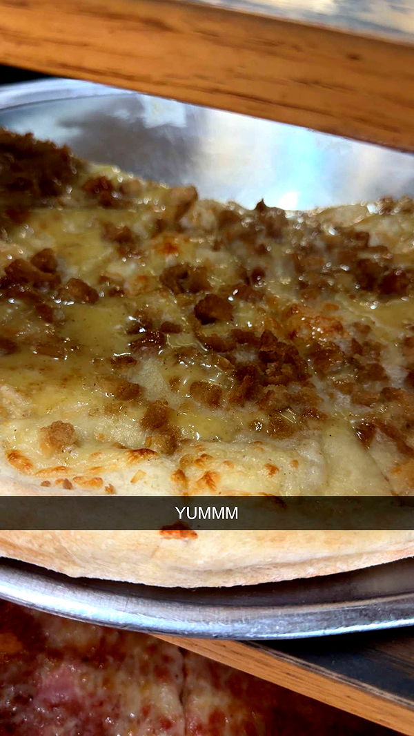 carmmieecat image ~ Altpins