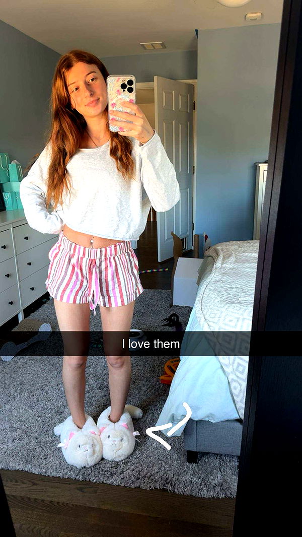 carmmieecat image ~ Altpins