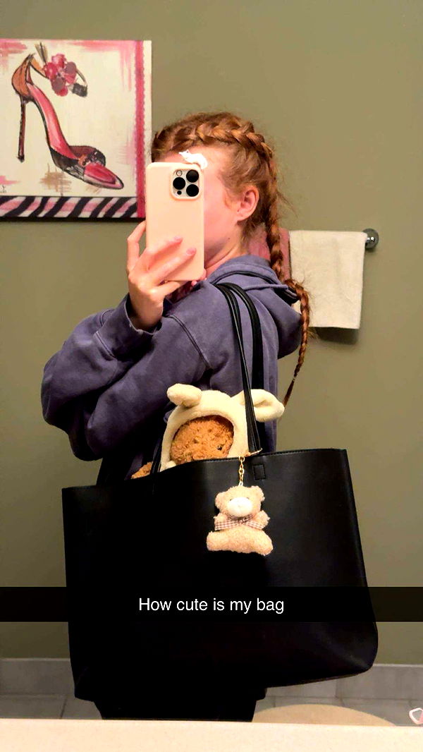 carmmieecat image ~ Altpins