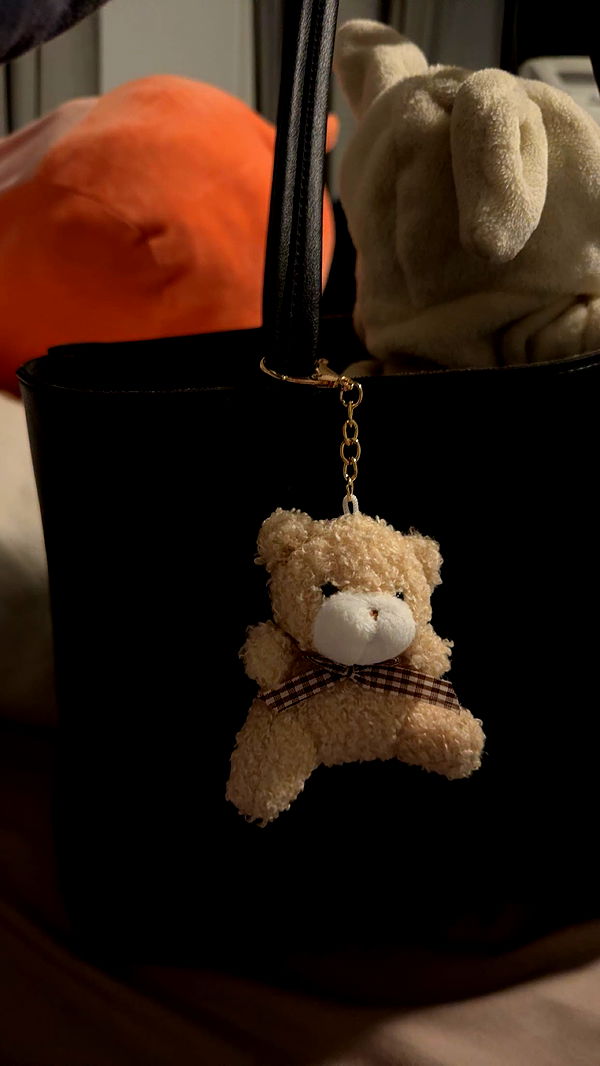 carmmieecat image ~ Altpins