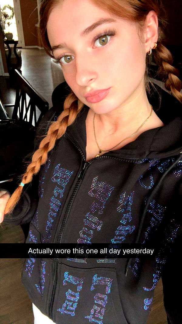 carmmieecat image ~ Altpins